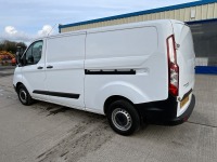 FORD TRANSIT CUSTOM 300 L2 2.0 ECOBLUE 105PS  - 14