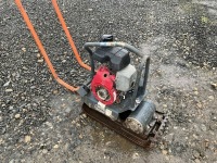 BELLE LC3214 PETROL COMPACTION PLATE - 2