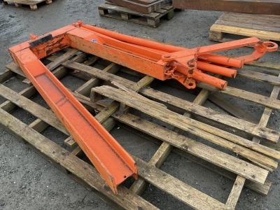 PIPE LIFTING ATTACHMENT