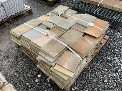 PALLET OF APPROX. 12M DONEGAL QUARTZITE SAWN PAVING