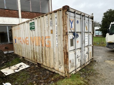 20x8 SHIPPING CONTAINER (LIGHT GREY)