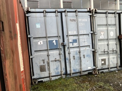 20x8 SHIPPING CONTAINER (LIGHT BLUE)