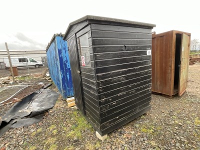 APPROX 5x5 MAINS SITE TOILET