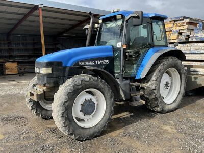 NEW HOLLAND TM125 4WD TRACTOR