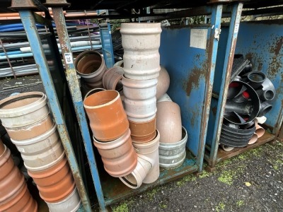 METAL STILLAGE TO INC. ASSORTED PIPE FITTINGS