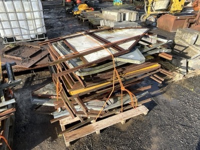 PALLET TO INC. APPROX 12No. VARIOUS ROAD SIGNS