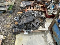 APPROX 10No. PALLETS TO INC. ASSORTED GASKETS, FITTINGS & VALVES - 3
