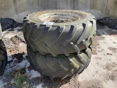 2No USED STOCKS 30" DUEL WHEELS & TYRES
