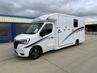 RENAULT MASTER LL35 BUSINESS 2.3 DCI 2 STALL HORSE BOX - 32