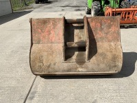 APPROX 5.6ft TOOTHED DIGGING BUCKET TO SUIT 30-40 TON MACHINE - 6