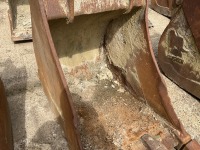 APPROX 2.6ft TOOTHED DIGGING BUCKET TO SUIT 30 TON MACHINE - 4