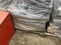 APPROX 6No. PALLETS OF ASSORTED TEMPORARY FENCING FEET - 11