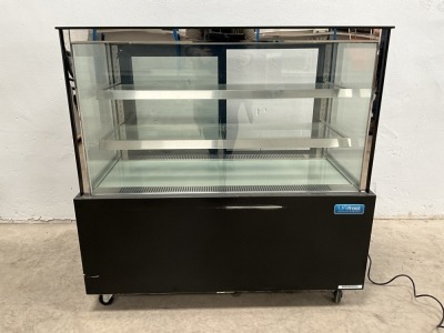 UNUSED UNIFROST HGP120 CHILLED CAKE DISPLAY CABINET