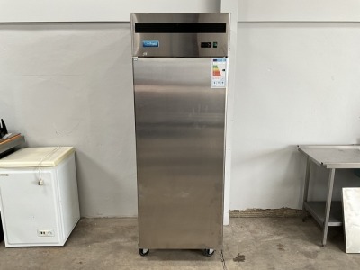 UNUSED UNIFROST R700SVN STAINLESS STEEL UPRIGHT REFRIGERTOR