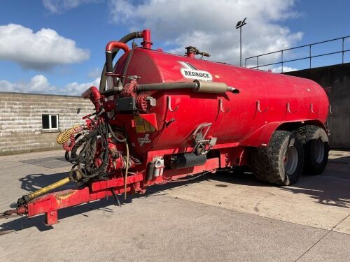 REDROCK 4500 GALLON TWIN AXLE SLURRY TANKER