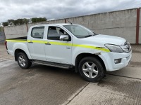 ISUZU D-MAX YUKON VISION 2.5 DOUBLE CAB PICK UP 