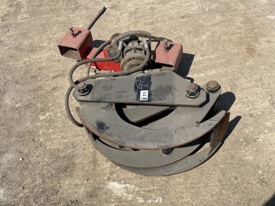 HYDRAULIC ROTATING LOG GRAPPLE & ATTACHMENT TO SUIT FORKLIFT