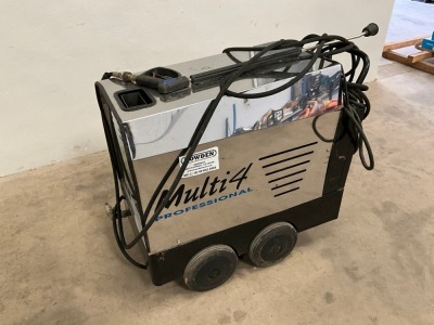 MULTI 4 PROFESSIONAL 3 PHASE HOT/COLD MOBILE POWER WASHER