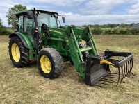 JOHN DEERE 5100R 4WD TRACTOR C/W 583 LOADER & SILAGE GRAB