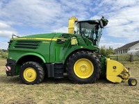 JOHN DEERE 8600i 4WD FORAGE HARVESTER - 9