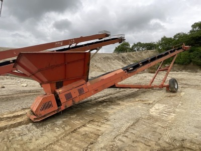 APPROX 50ft HYDRAULIC DRIVEN MOBILE CONVEYOR STACKER/STOCK PILER
