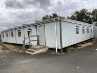 APPROX 85ft x 68ft 12 SECTION MODULAR BUILDING - 55