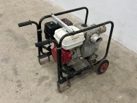 APPROX 80mm MOBILE PETROL WATER PUMP - 3