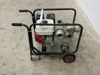 APPROX 80mm MOBILE PETROL WATER PUMP - 4