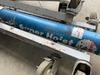 GENIE SUPER HOIST MATERIAL LIFTER - 4