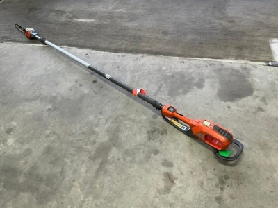 HUSQVARNA 36V CORDLESS LONG REACH HEDGE TRIMMER - UNIT ONLY