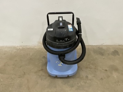 NUMATIC 110v HOOVER