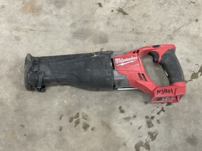 MILWAUKEE 18v CORDLESS RECIPORATING SAW