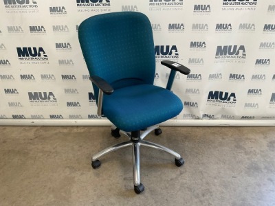 WALLIS MEDIUM BACK HEIGHT ADJUSTABLE OPERATORS CHAIR