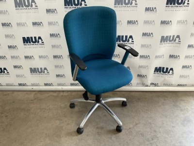 WALLIS MEDIUM BACK HEIGHT ADJUSTABLE OPERATORS CHAIR