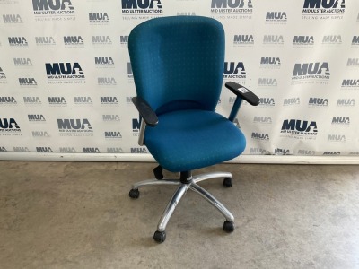 WALLIS MEDIUM BACK HEIGHT ADJUSTABLE OPERATORS CHAIR