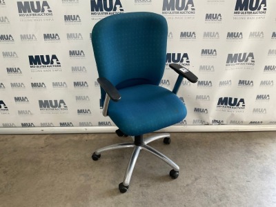 WALLIS MEDIUM BACK HEIGHT ADJUSTABLE OPERATORS CHAIR