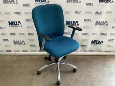 WALLIS MEDIUM BACK HEIGHT ADJUSTABLE OPERATORS CHAIR