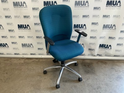 WALLIS MEDIUM BACK HEIGHT ADJUSTABLE OPERATORS CHAIR