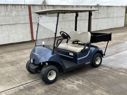 YAMAHA 2 SEATER BATTERY OPERATED GOLF BUGGY