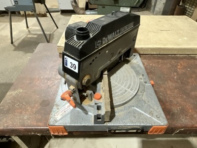 DEWALT DW250 240v MITRE SAW