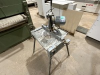 ELU 240v MITRE SAW BENCH