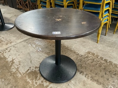 860mm ROUND DINING TABLE