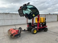 GIANNI FERRARI T4T CRUISER DIESEL ROAD LEGAL SWEEPER - 29