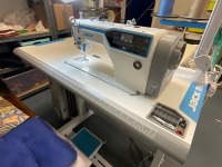 JACK A4E-Q SEWING MACHINE (240V) - 10