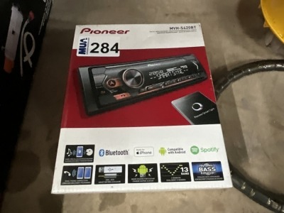 UNUSED PIONEER BLUETOOTH RADIO