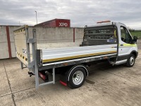 FORD TRANSIT 350 2.2 TDCI 125PS DROPSIDE PICKUP - 17