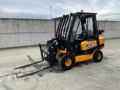 JCB 25G 2.5 TON GAS TELETRUCK