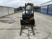 JCB 25G 2.5 TON GAS TELETRUCK - 11