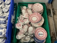 LARGE QUANTITY OF CHURCHILL BLUE WILLOW & CRANBERRY WILLOW CERAMIC TEACUPS, SAUCERS, SIDE PLATES, TEAPOTS & MILK JUGS - 3