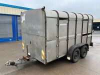 APPROX. 12ft x 6ft TWIN AXLE LIVESTOCK TRAILER - 3